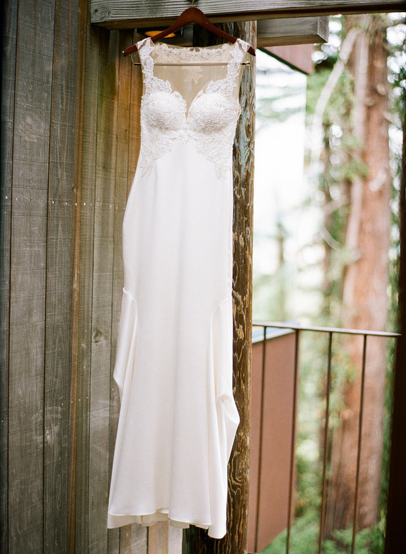 Elegant wedding dress