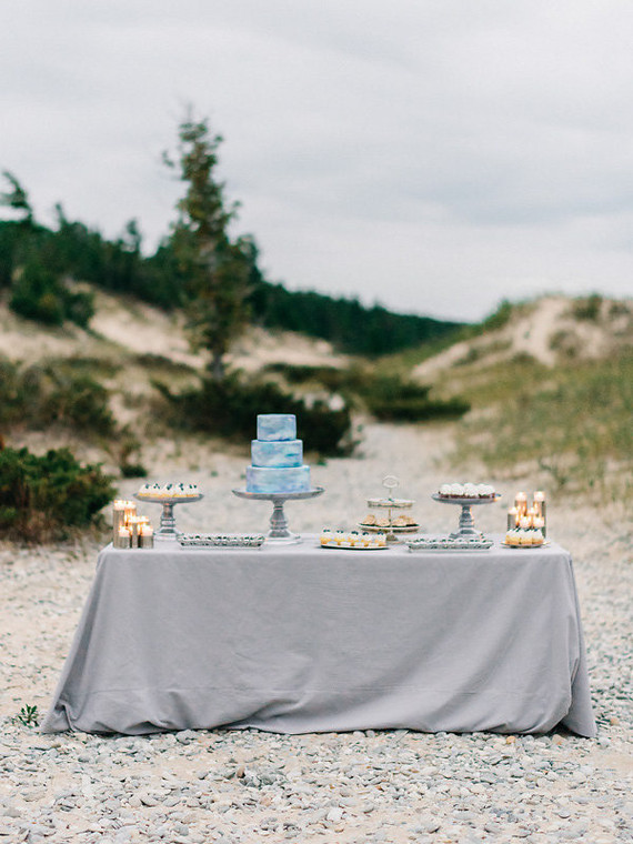 Seaside dessert table
