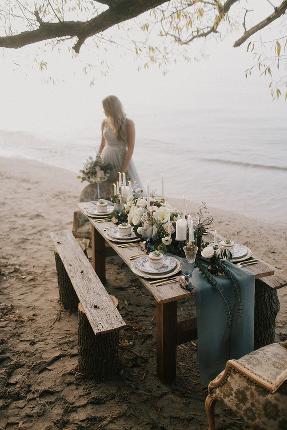 Seaside wedding tablescape