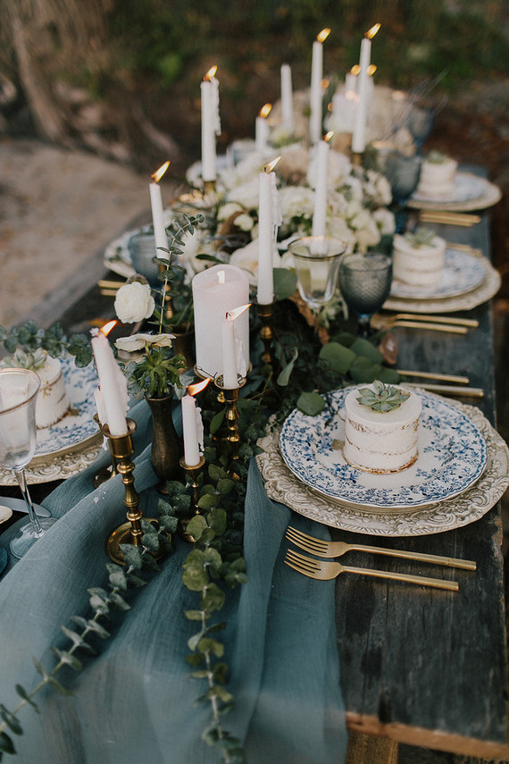 Seaside wedding tablescape