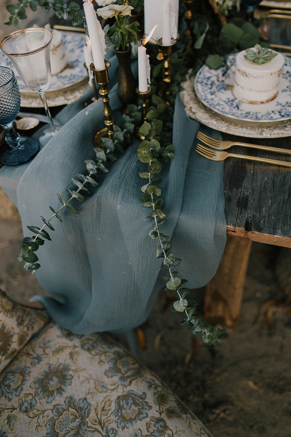 Seaside wedding tablescape
