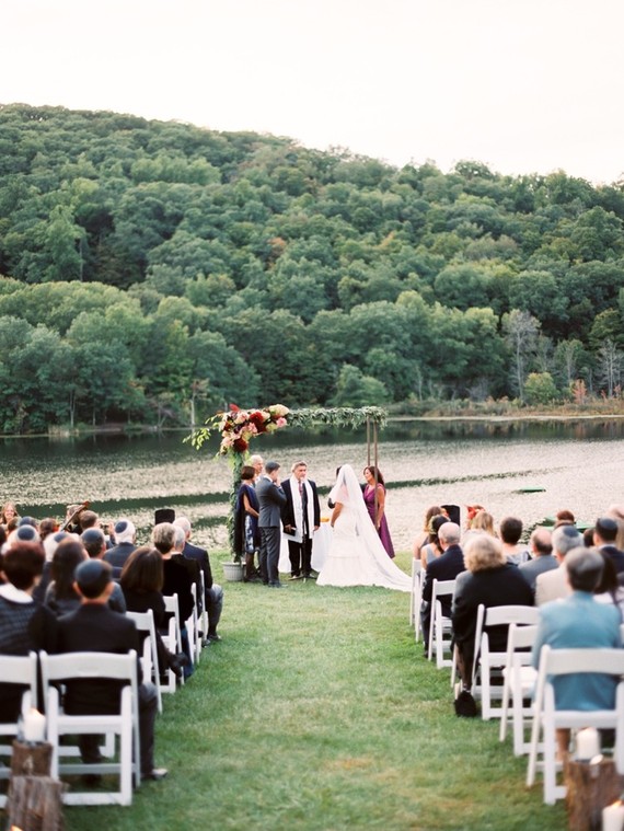 Fall wedding ceremony