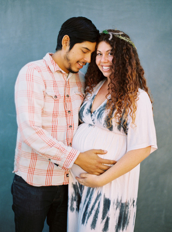 boho maternity portrait
