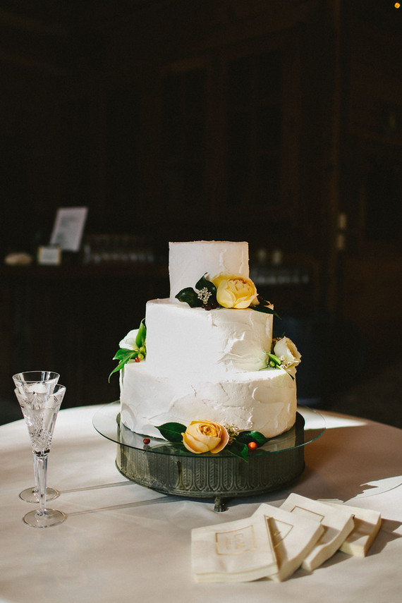 White wedding cake
