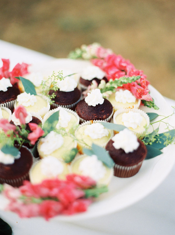 Summer cupcakes