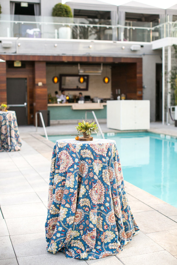 Rustic fall wedding decor