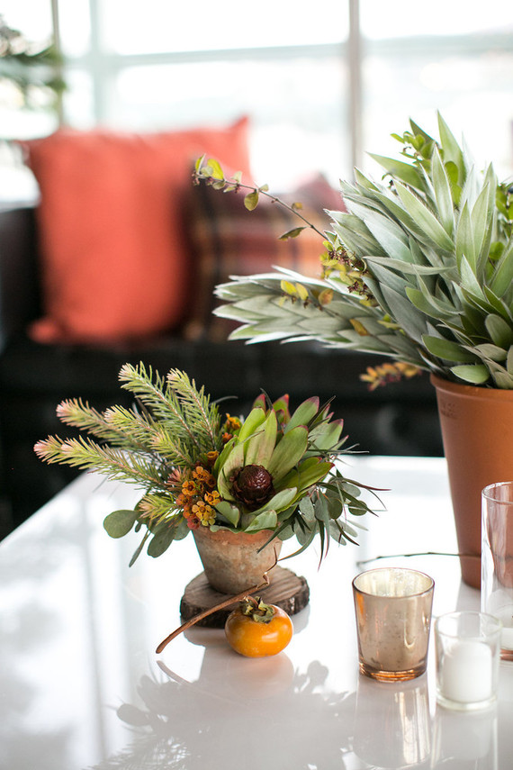 Rustic fall wedding decor