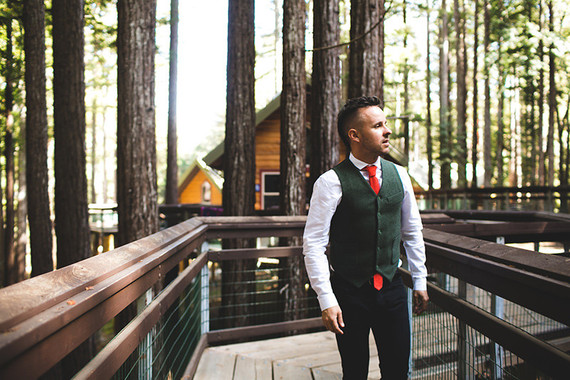 Colorful DIY woodsy wedding