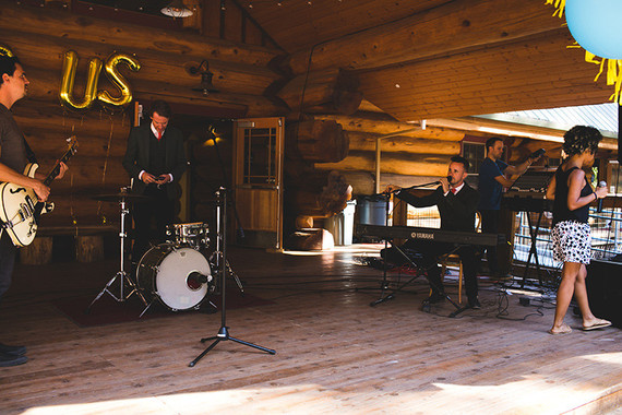 Colorful DIY woodsy wedding