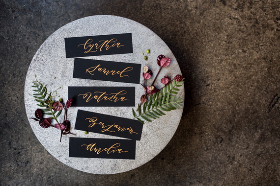 Gold and black place cards Inspiration
