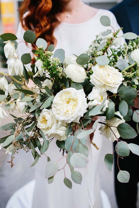 White and green bridal bouquet