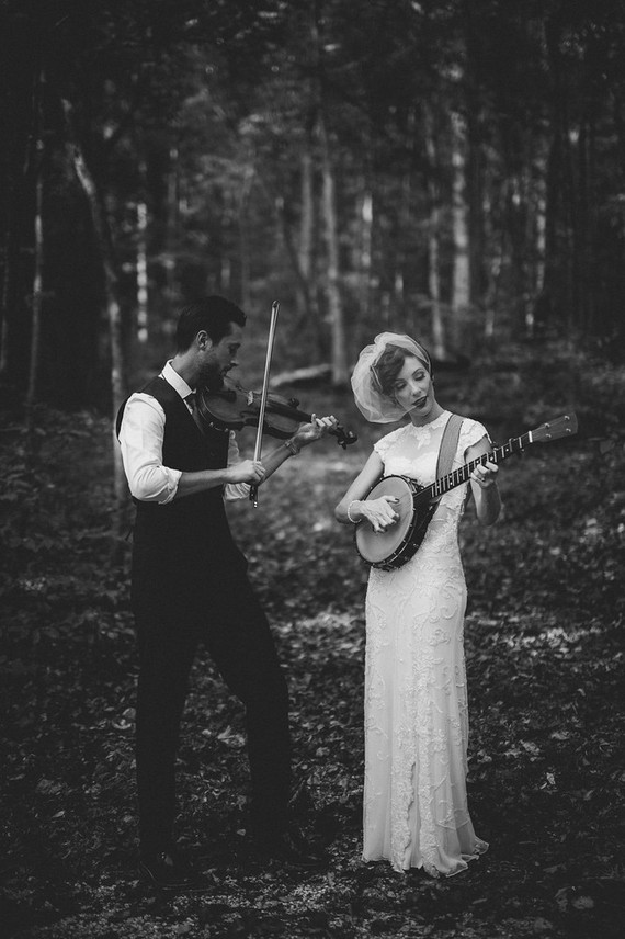 DIY woodsy wedding