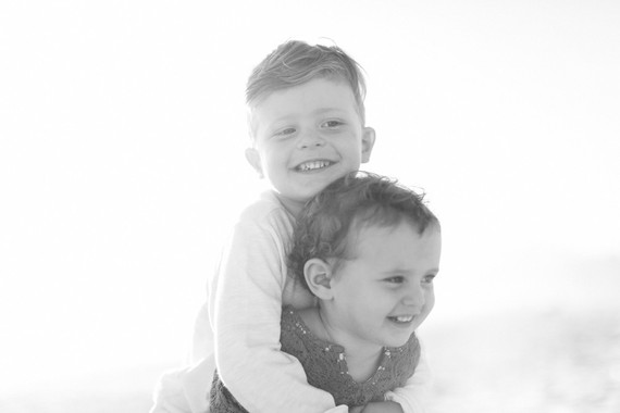 Beach anniversary shoot with kids by Max Wanger