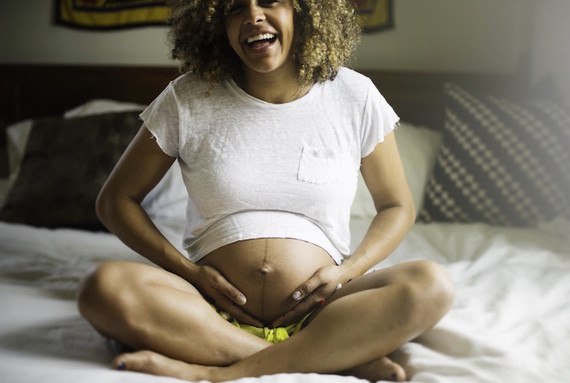 Los Angeles maternity photos by Max and Friends