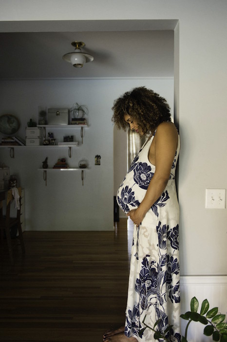 Los Angeles maternity photos by Max and Friends