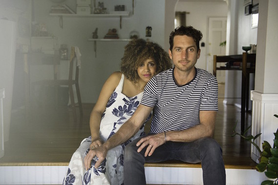 Los Angeles maternity photos by Max and Friends