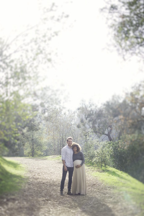Los Angeles maternity photos by Max and Friends