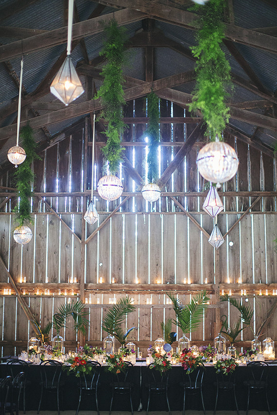 California barn reception