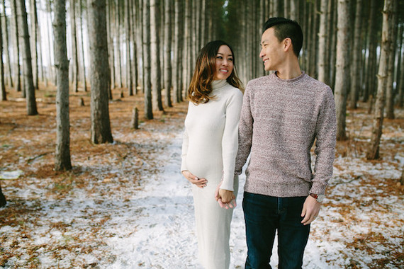 winter forest maternity photos