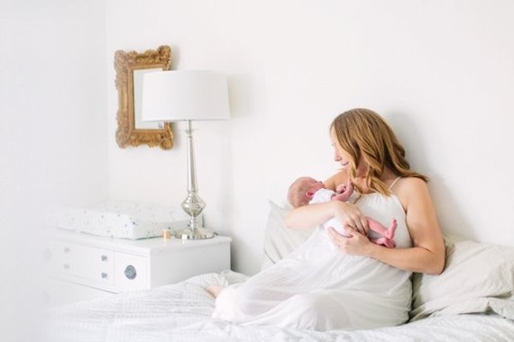 natural light newborn photos