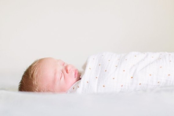 natural light newborn photos