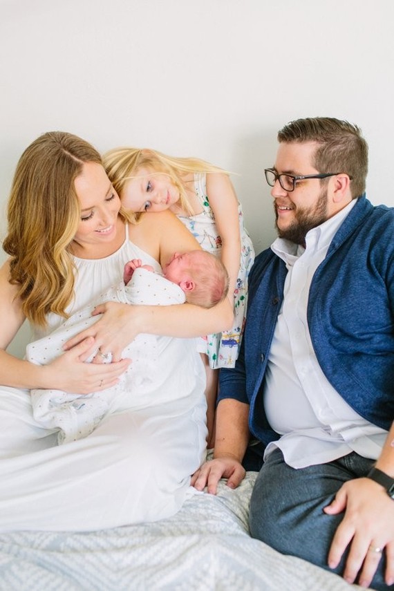 natural light newborn photos