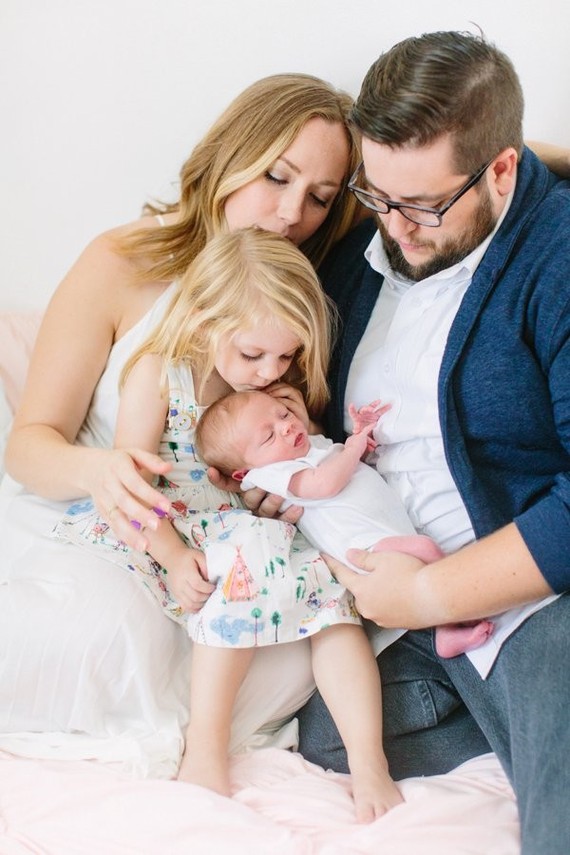 natural light newborn photos