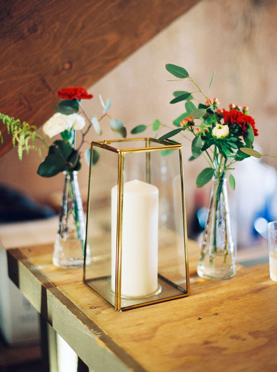 Gold wedding decor