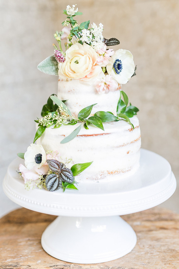 Naked wedding cake
