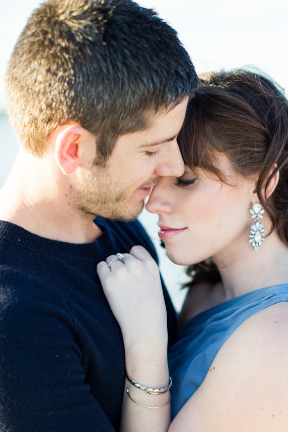 romantic coastal maternity photos