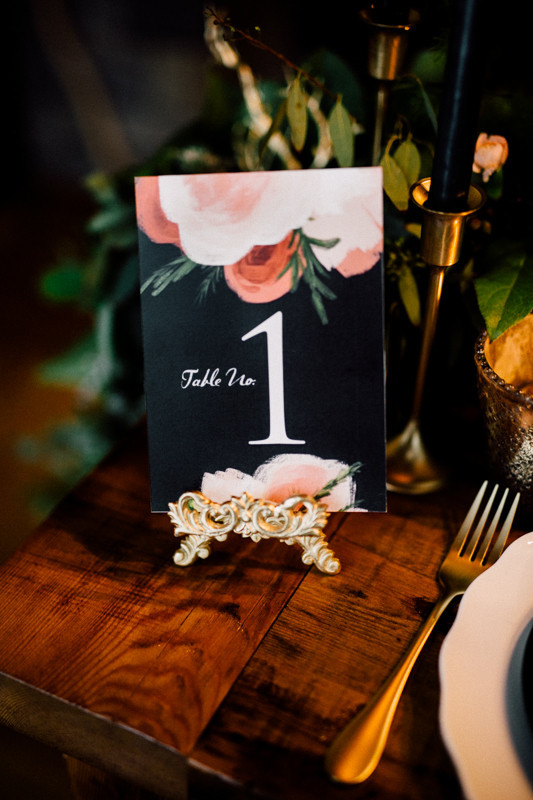 Vintage winter wedding inspiration