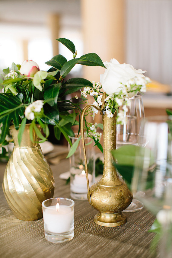 Gold and white wedding decor