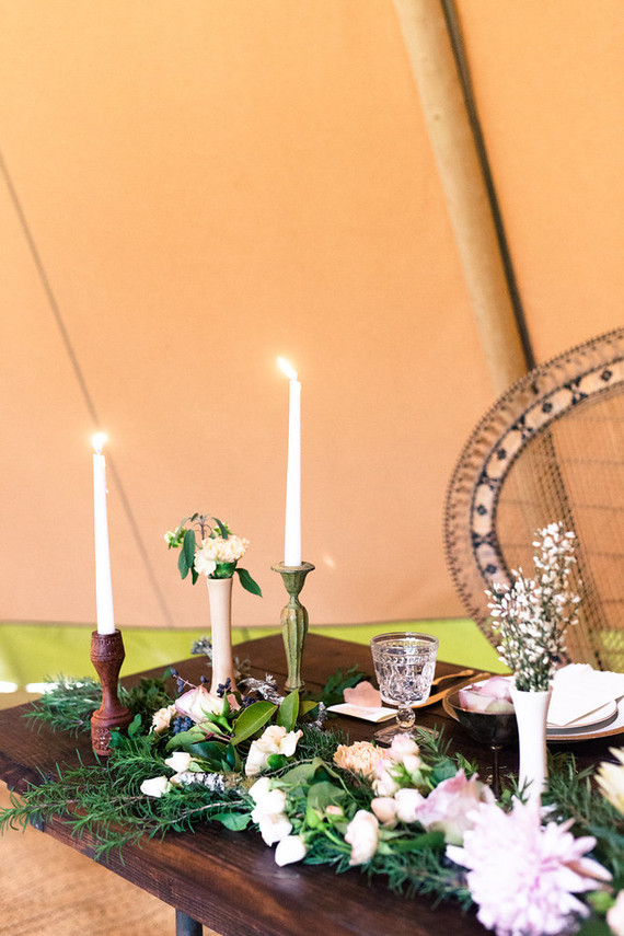 Bohemian wedding decor