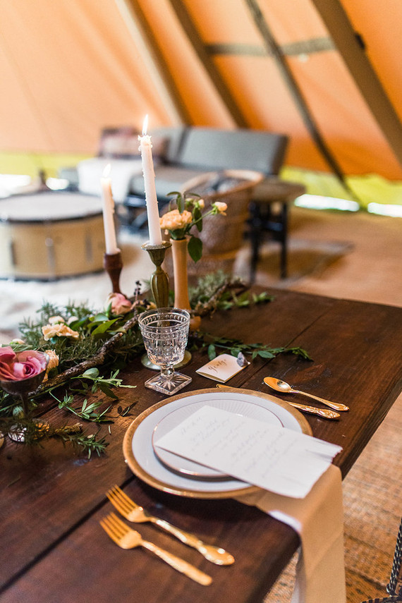 Bohemian wedding decor