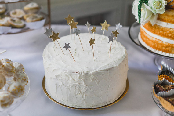 Gold star cake toppers