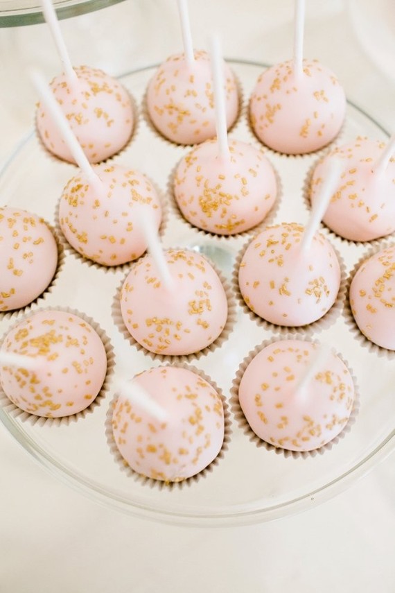 pink cake pops