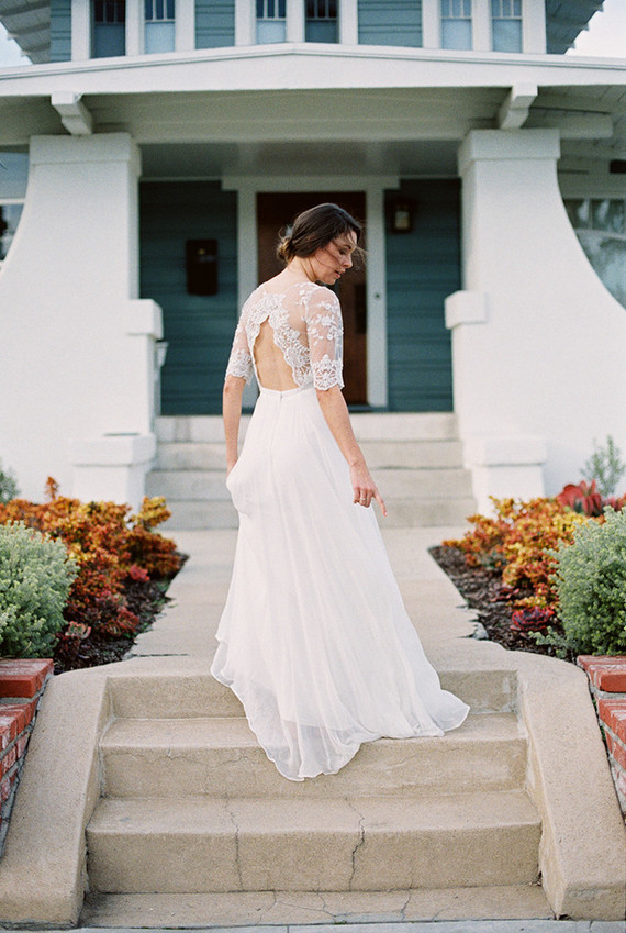 Open back lace wedding dress