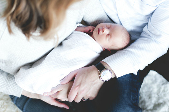 elegant newborn photos