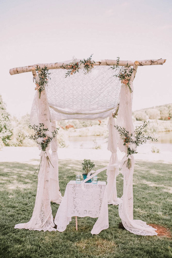 Lace arbor