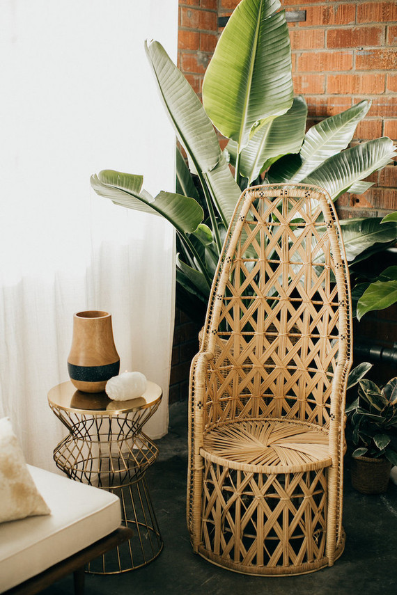 Tropical party decor