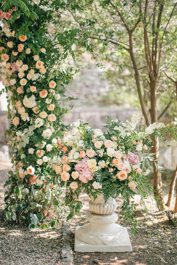 Intimate European garden wedding