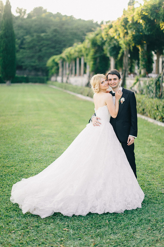 Intimate European garden wedding