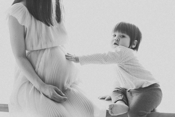 mother son vintage style maternity photos