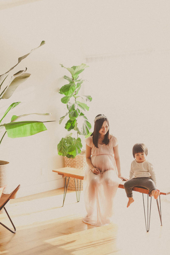 mother son vintage style maternity photos