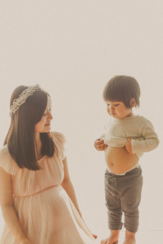 mother son vintage style maternity photos