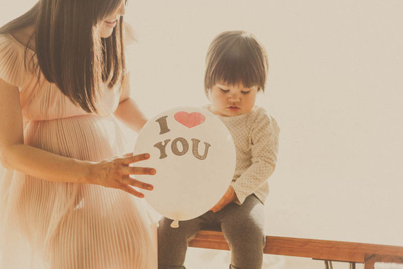 mother son vintage style maternity photos