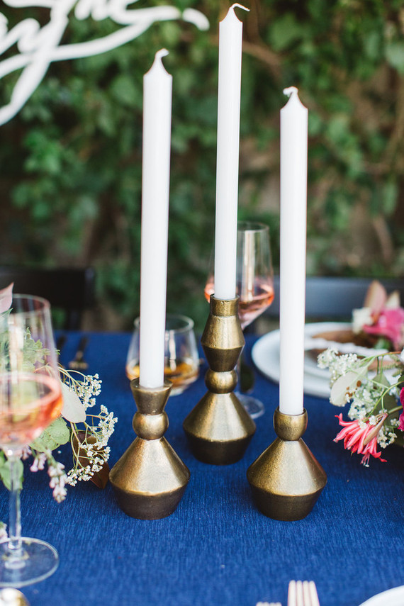 Candle sticks
