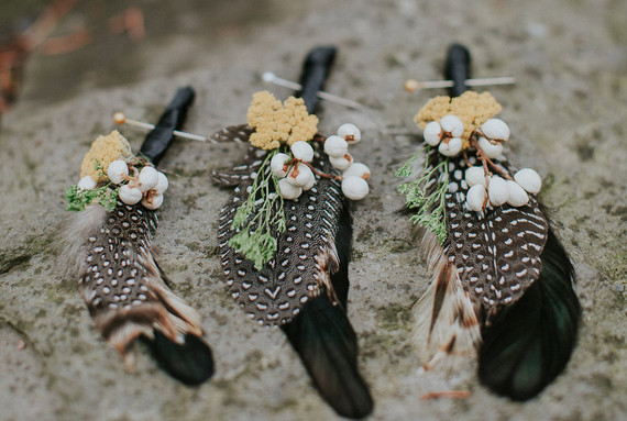 Feather boutonnieres Inspiration