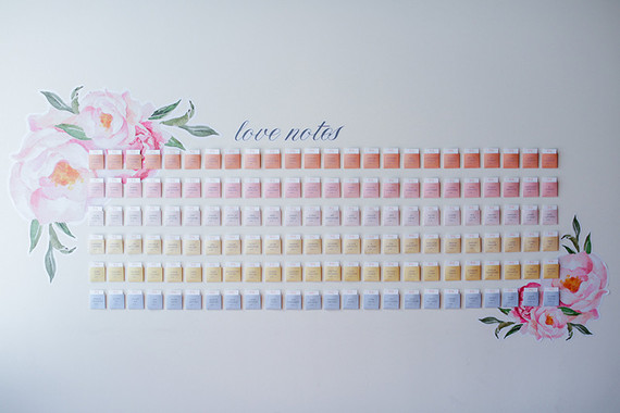 Modern escort card display