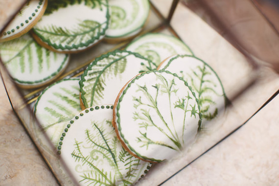 Leaf wedding cookies